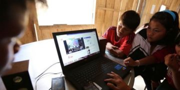 Đưa Internet Viettel lên đỉnh Trường Sơn